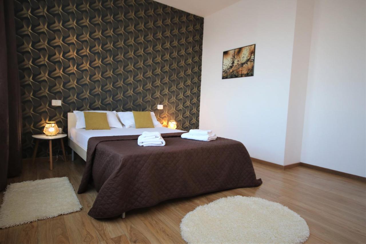Comfort Residence Timisoara Esterno foto